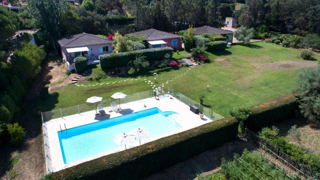 Villas Les Residences De Scaglione 波尔蒂乔 外观 照片